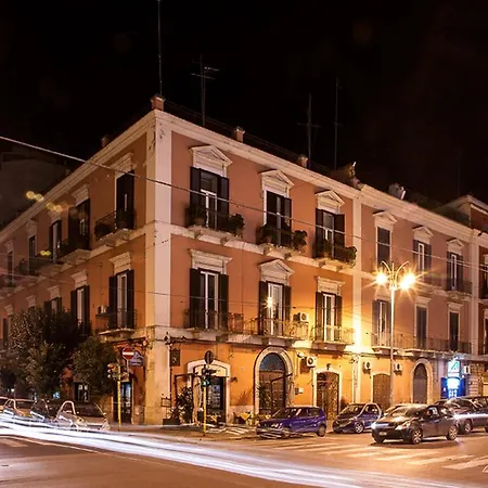 Vittorio Emanuele * Bari